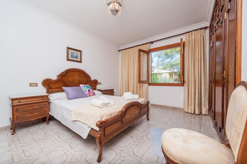 Villa Vallespir 阿尔库迪亚港 外观 照片